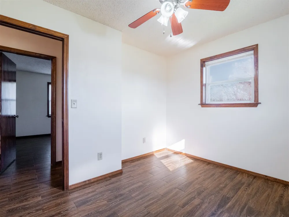 2094 Hartshorne Adamson Road Hartshorne, OK 74547