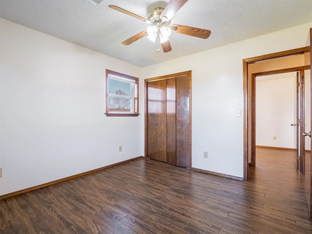 2094 Hartshorne Adamson Road Hartshorne, OK 74547