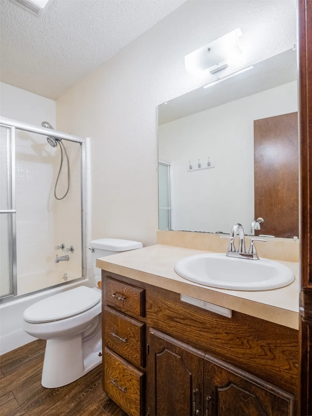 2094 Hartshorne Adamson Road Hartshorne, OK 74547