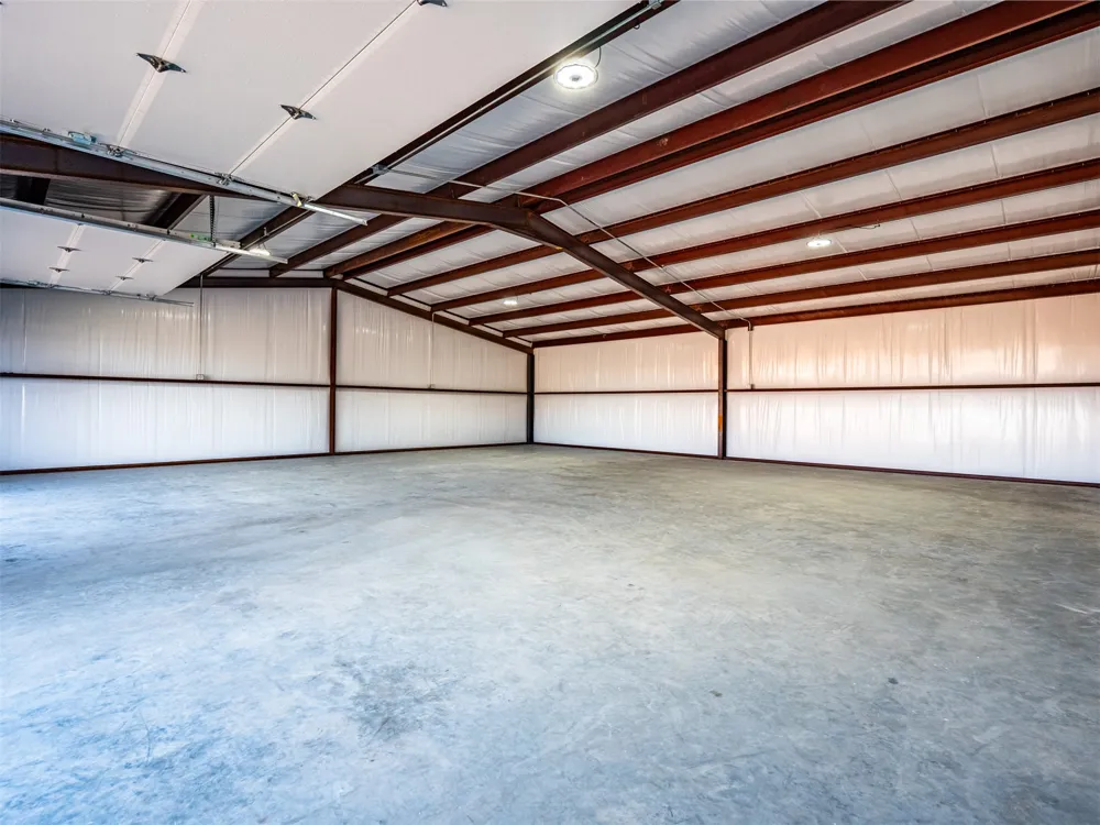 2094 Hartshorne Adamson Road Hartshorne, OK 74547