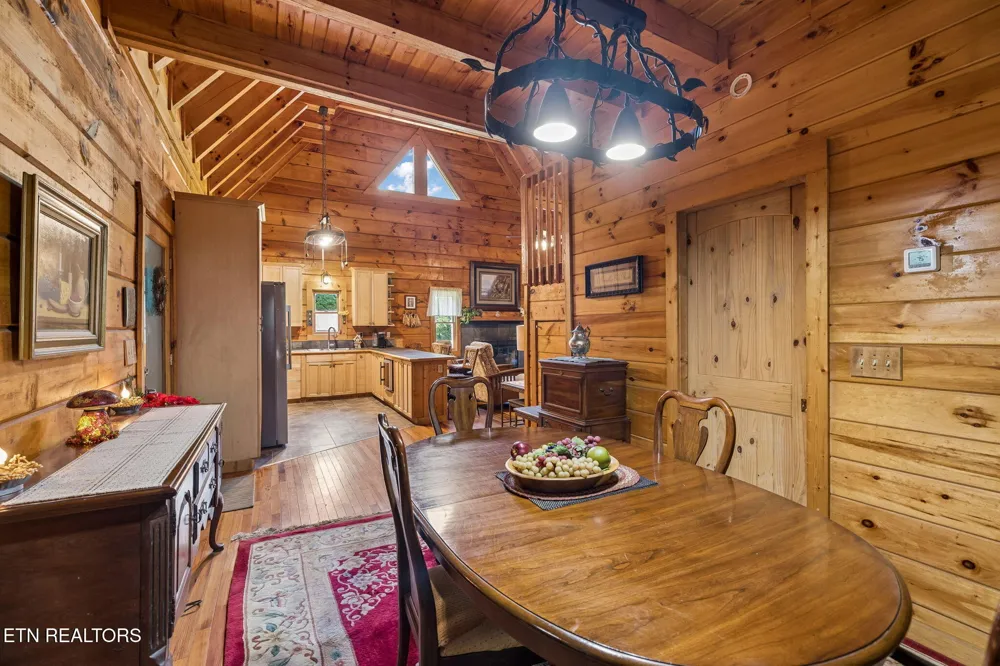 4643 Raven Branch Rd Del Rio, TN 37727