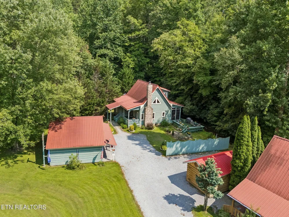 4643 Raven Branch Rd Del Rio, TN 37727