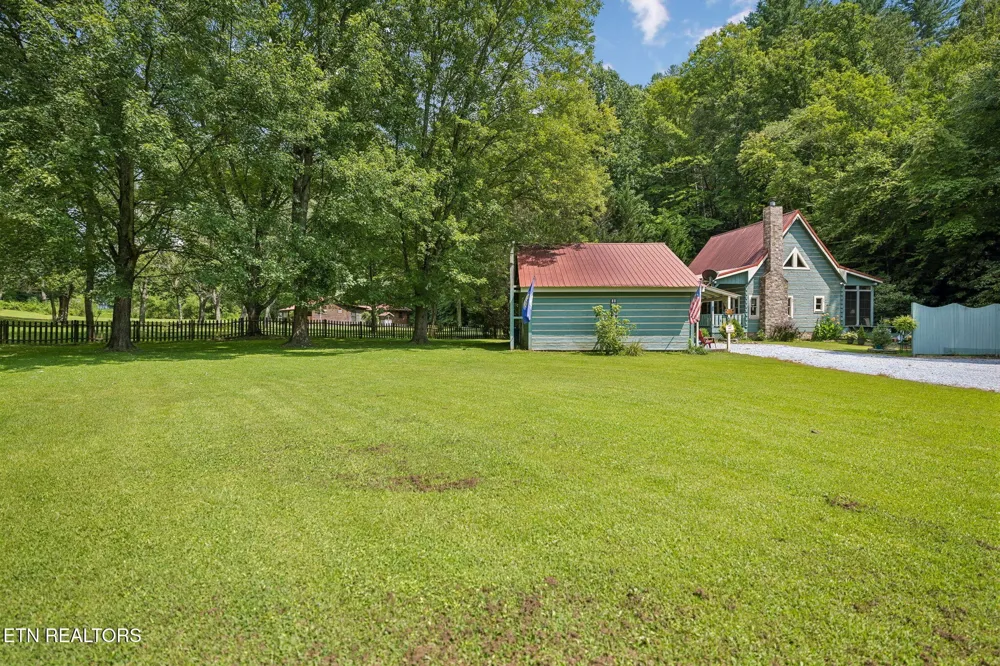 4643 Raven Branch Rd Del Rio, TN 37727