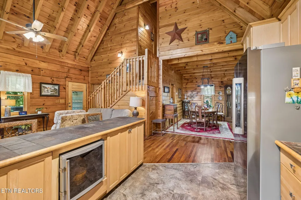4643 Raven Branch Rd Del Rio, TN 37727