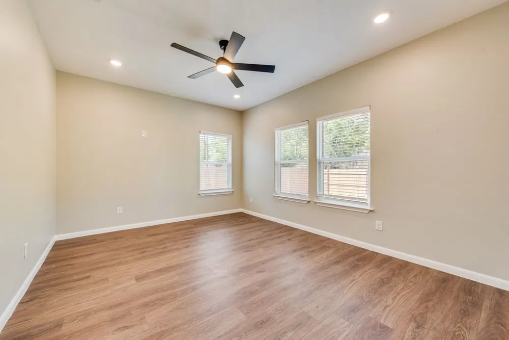 2512 Sheraton Drive Fort Worth, TX 76105
