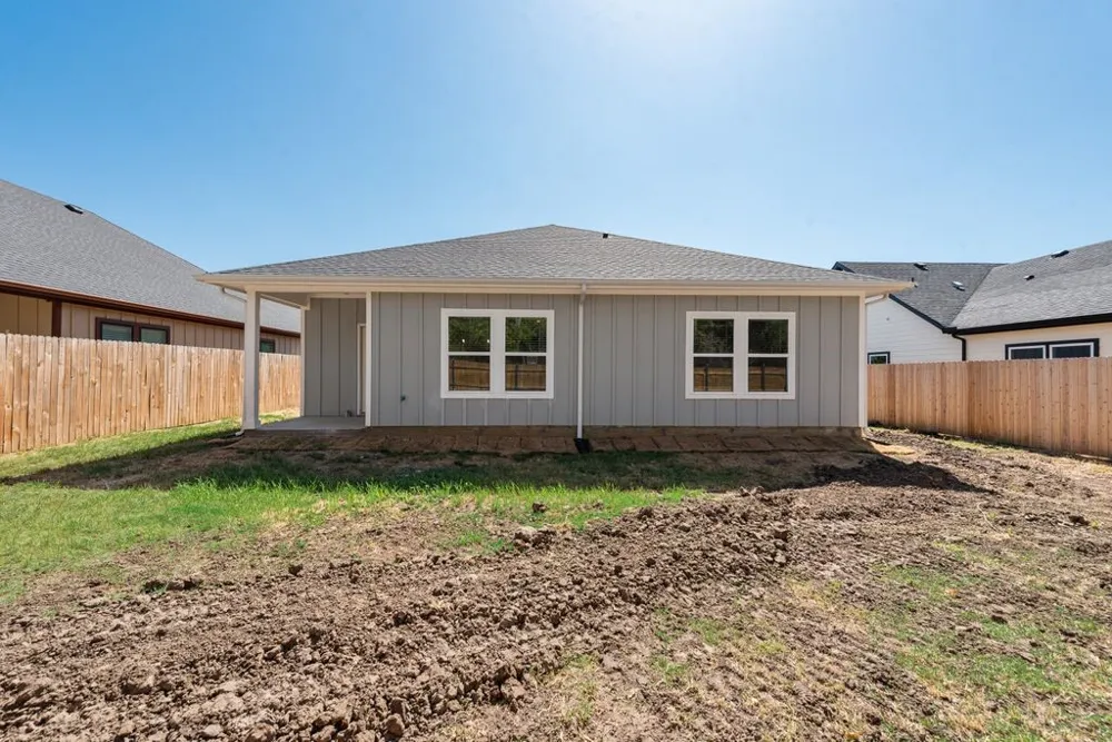 2512 Sheraton Drive Fort Worth, TX 76105