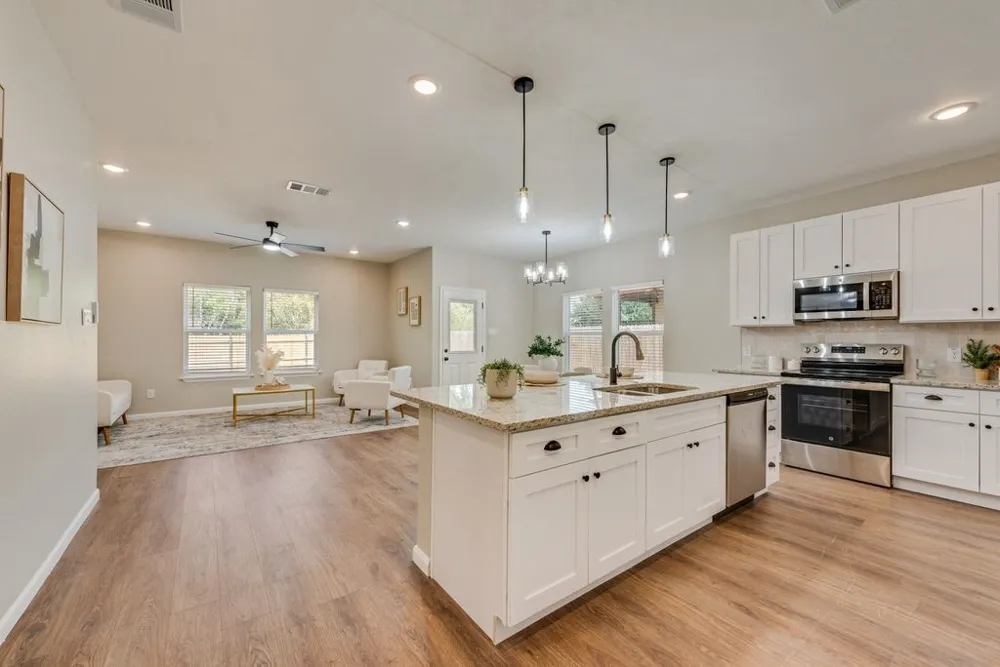 2512 Sheraton Drive Fort Worth, TX 76105