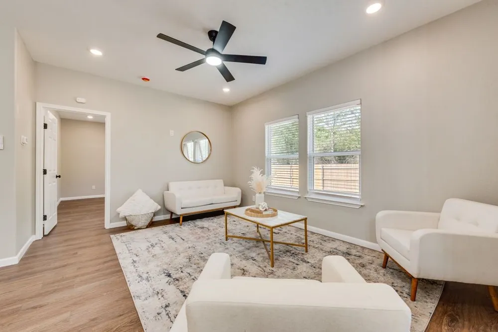 2512 Sheraton Drive Fort Worth, TX 76105