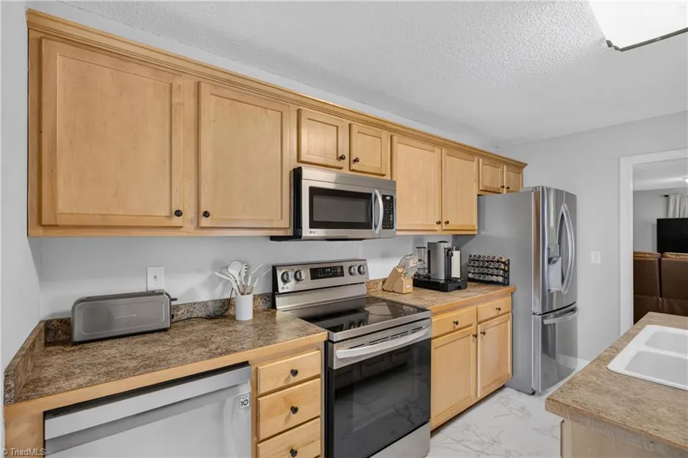 944 Uwharrie Street Asheboro, NC 27203