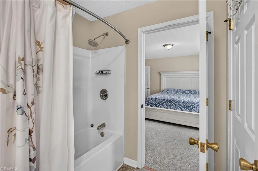944 Uwharrie Street Asheboro, NC 27203