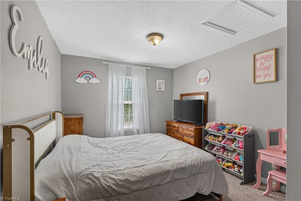 944 Uwharrie Street Asheboro, NC 27203