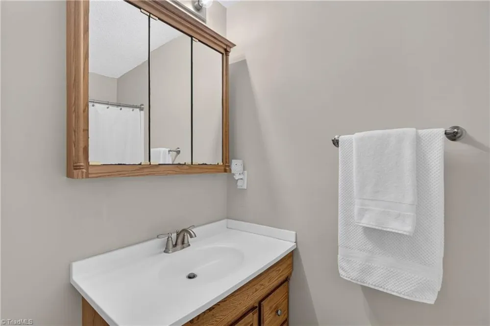 944 Uwharrie Street Asheboro, NC 27203