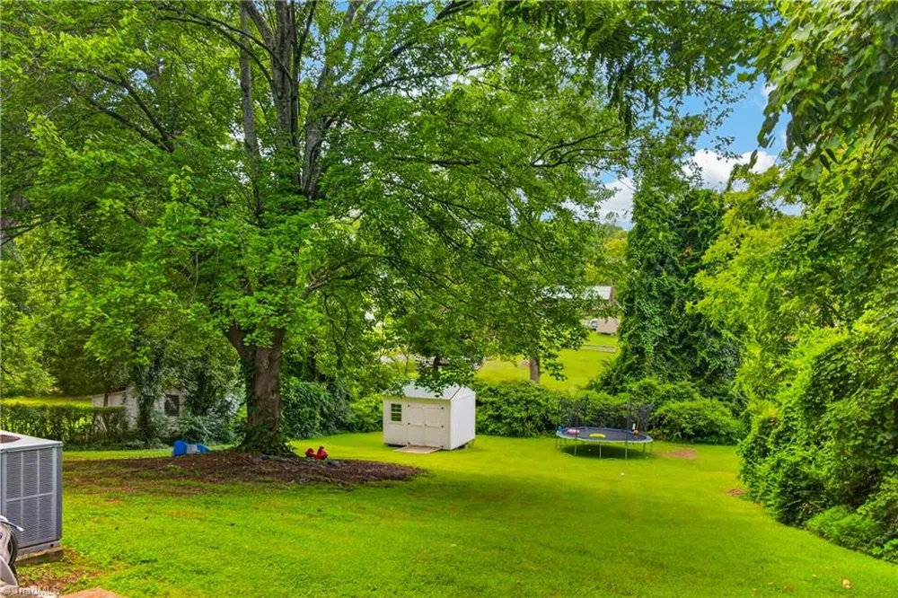 944 Uwharrie Street Asheboro, NC 27203
