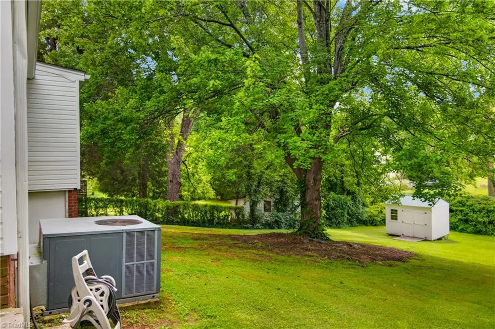 944 Uwharrie Street Asheboro, NC 27203