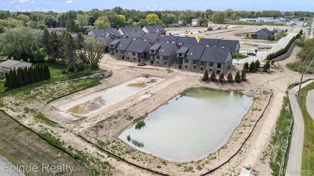 3316 Cornerstone Drive #3 Orion Charter Township, MI 48360
