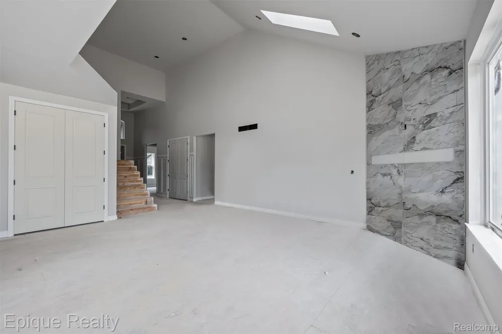 3316 Cornerstone Drive #3 Orion Charter Township, MI 48360