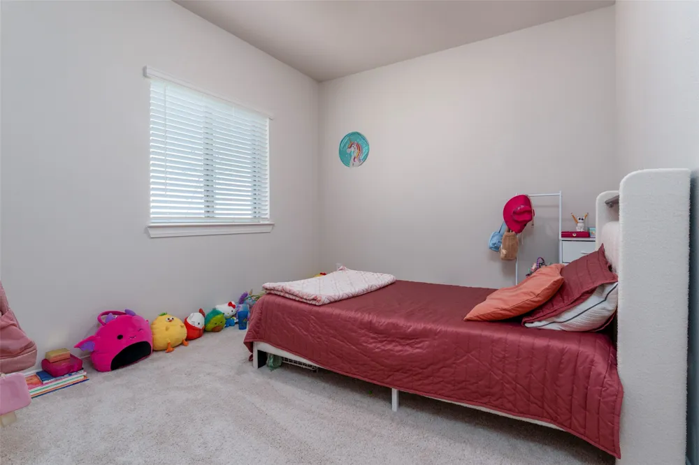 905 Carnation Drive Crowley, TX 76036