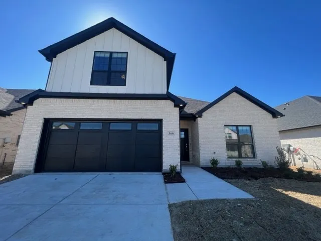 366 Waters Ridge Drive Lavon, TX 75166
