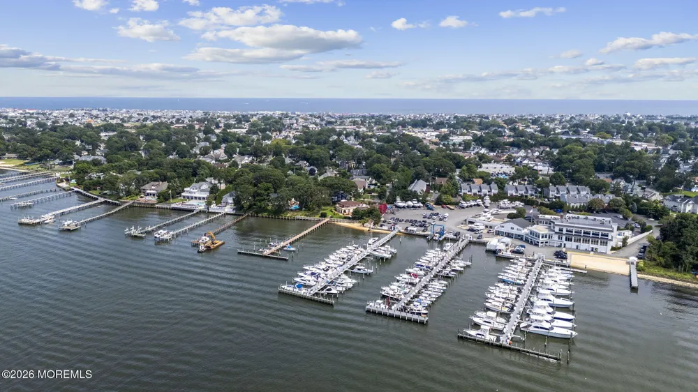 909 River Oaks Lane Point Pleasant, NJ 08742