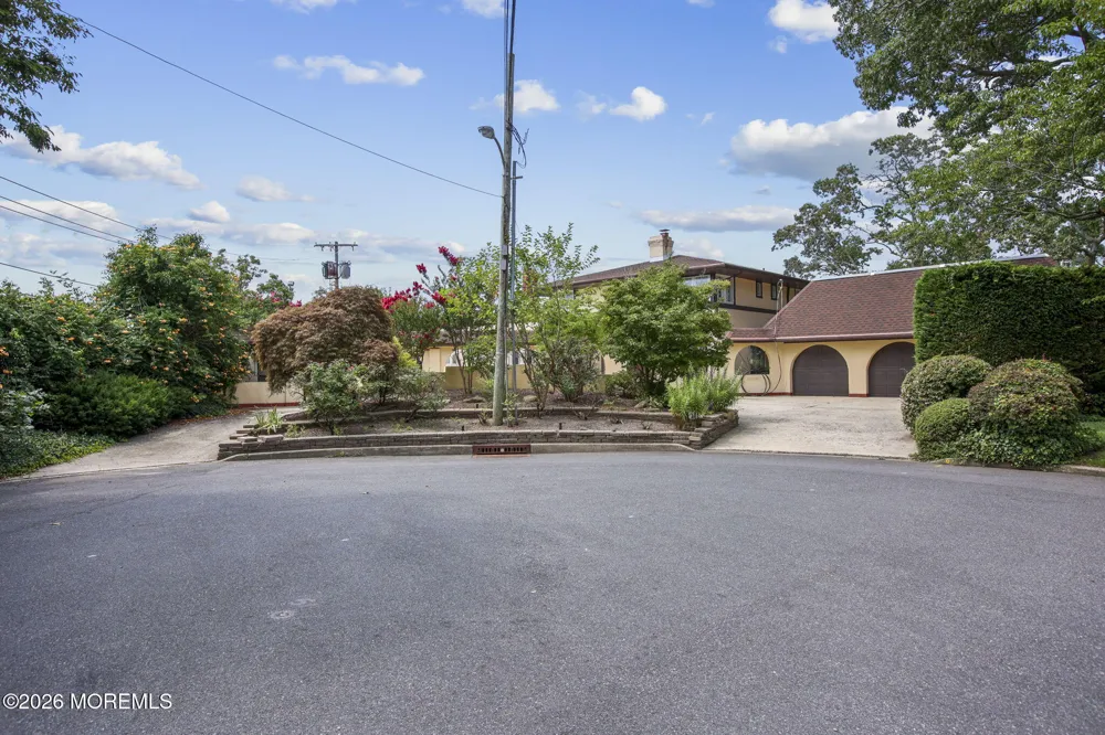 909 River Oaks Lane Point Pleasant, NJ 08742