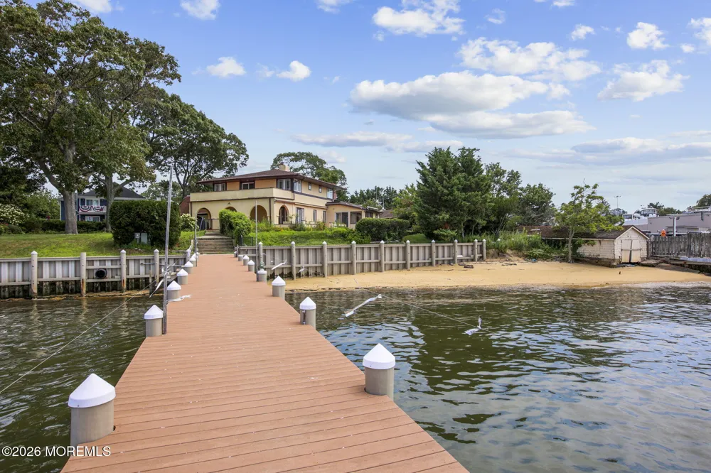 909 River Oaks Lane Point Pleasant, NJ 08742