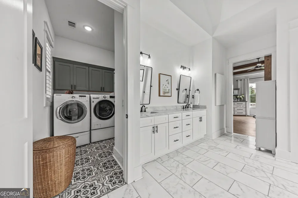 1901 Askew RD Greensboro, GA 30642