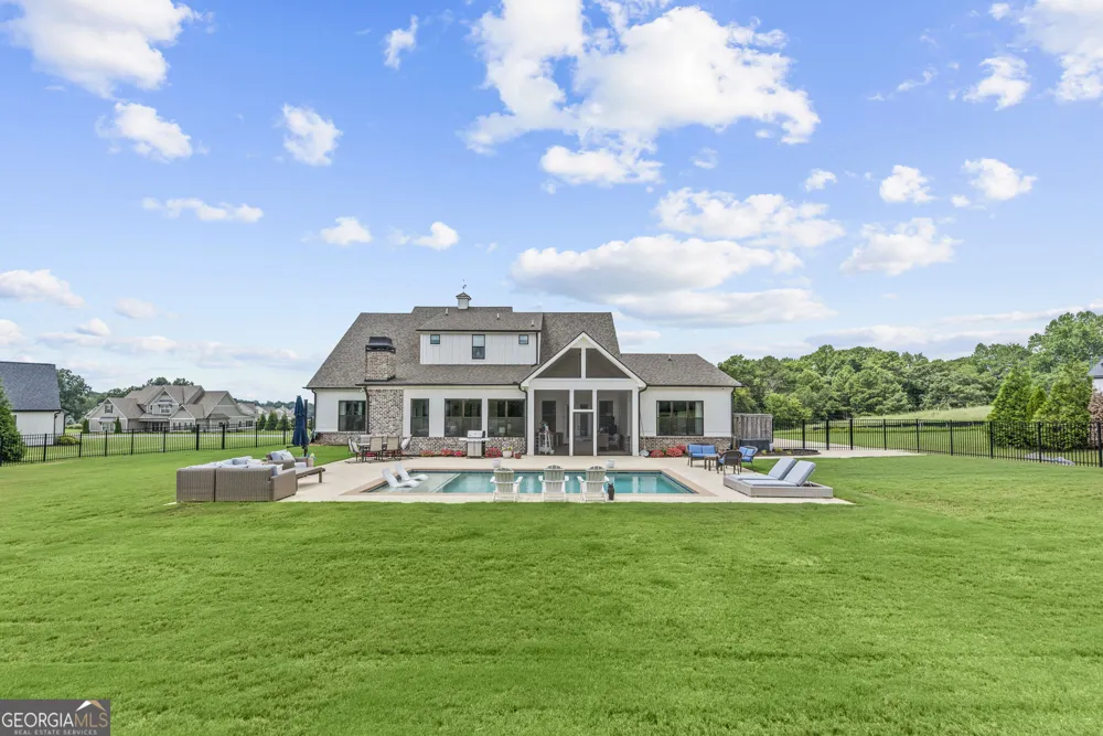 1901 Askew RD Greensboro, GA 30642