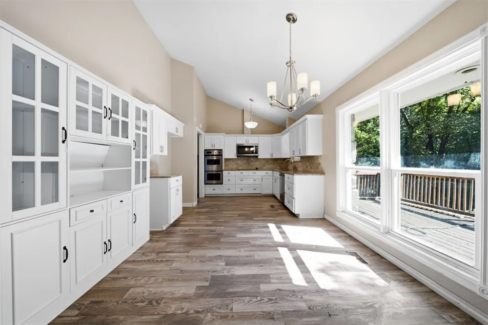 6635 S 222nd EastAvenue Broken Arrow, OK 74014