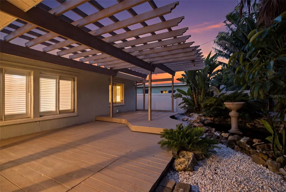 15814 3RD STREET E Redington Beach, FL 33708