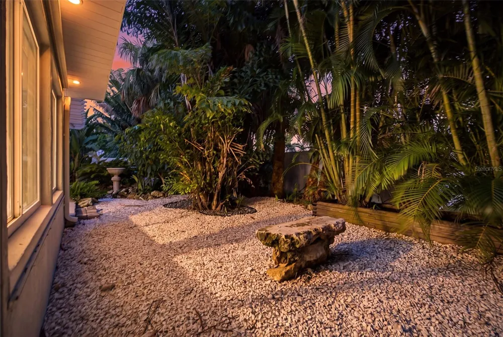 15814 3RD STREET E Redington Beach, FL 33708