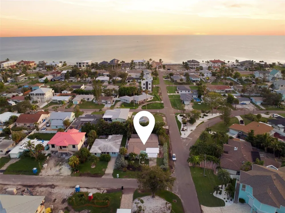 15814 3RD STREET E Redington Beach, FL 33708