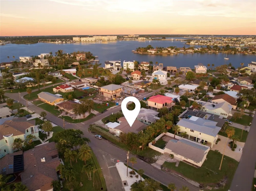 15814 3RD STREET E Redington Beach, FL 33708