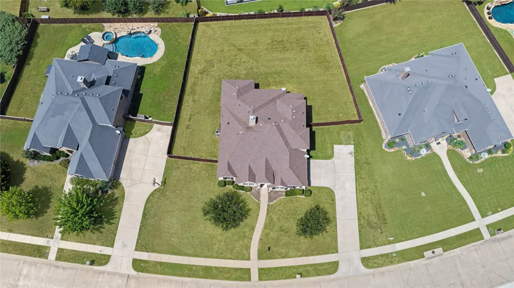 408 Montpelier Lane Ovilla, TX 75154