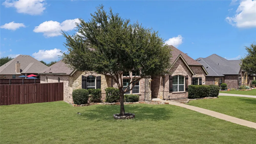 408 Montpelier Lane Ovilla, TX 75154