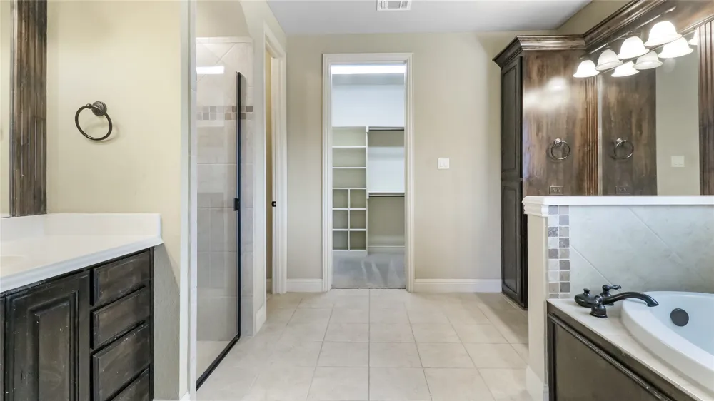 408 Montpelier Lane Ovilla, TX 75154