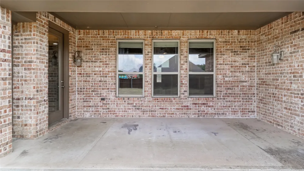 408 Montpelier Lane Ovilla, TX 75154