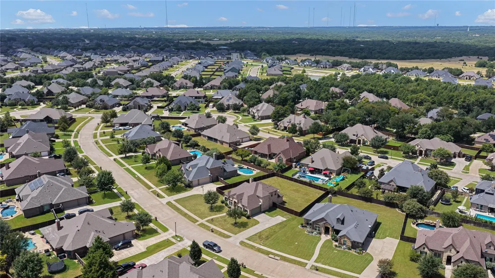 408 Montpelier Lane Ovilla, TX 75154