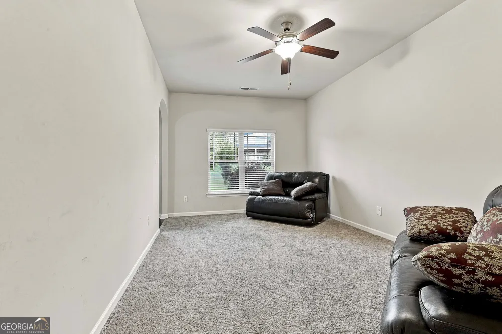 613 Oakville TRL Hampton, GA 30228