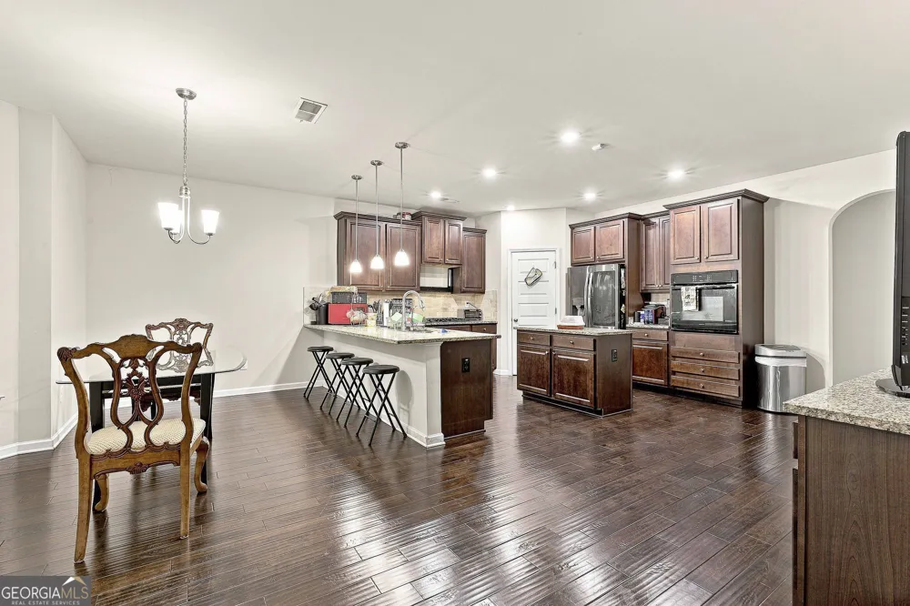 613 Oakville TRL Hampton, GA 30228