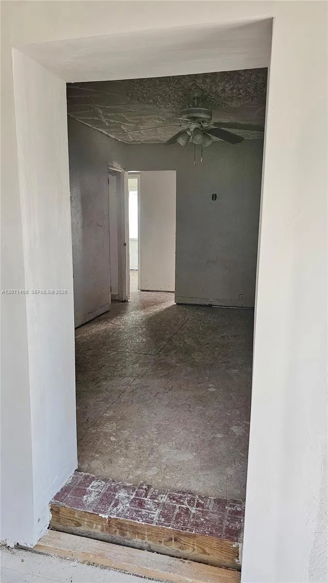 214 SW 2nd Pl Dania Beach, FL 33004