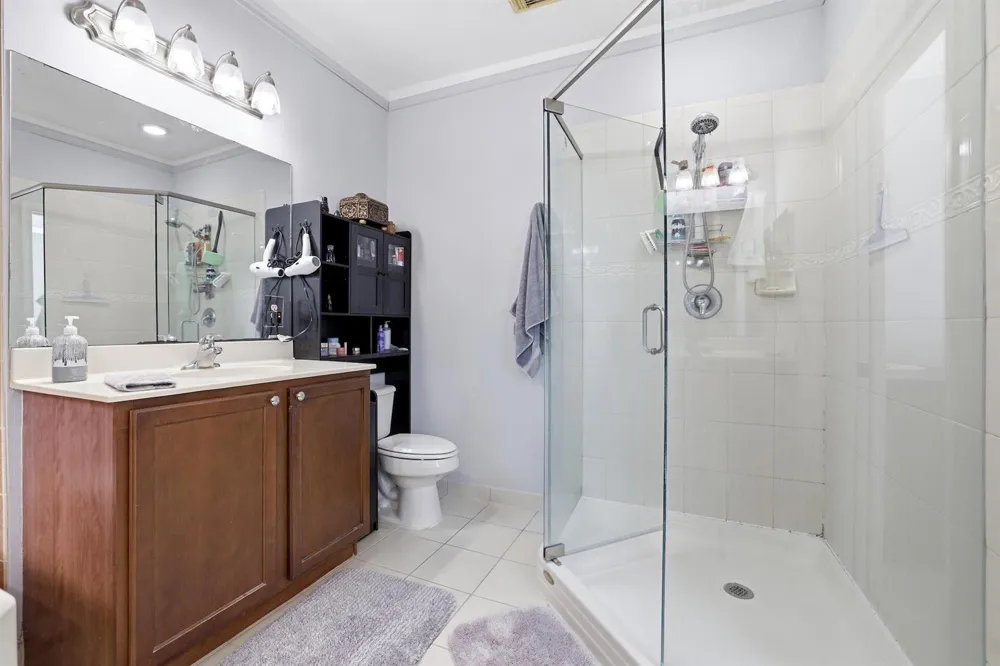 2905 S Greenleaf Circle Boynton Beach, FL 33426