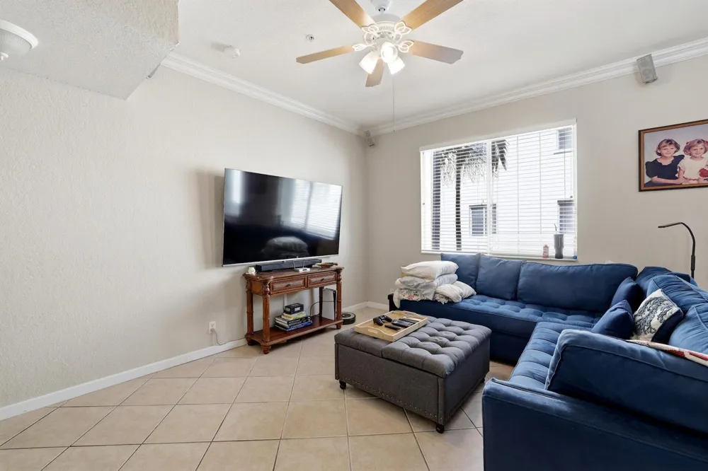2905 S Greenleaf Circle Boynton Beach, FL 33426