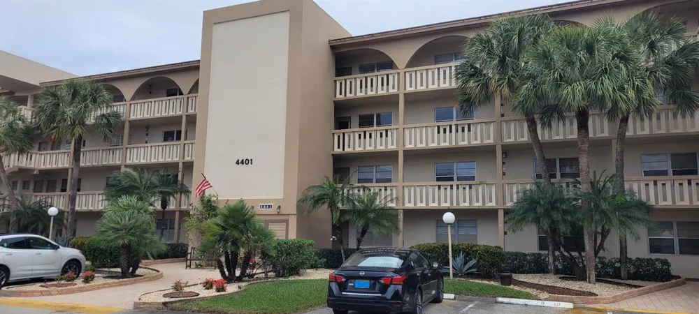 4401 MARTINIQUE COURT #D4 Coconut Creek, FL 33066