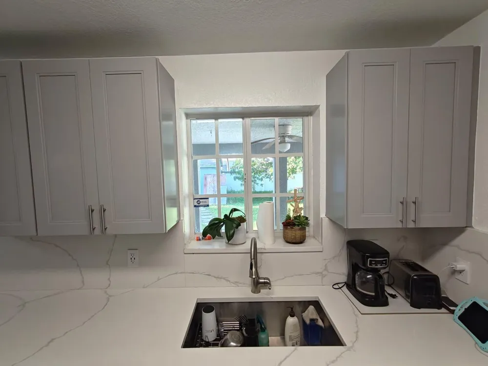 324 Mid Pines Road Palm Springs, FL 33461
