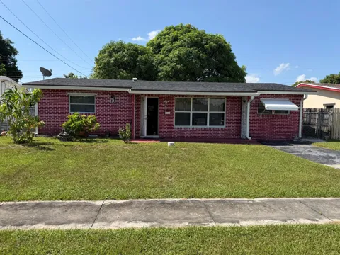6600 NW 24TH COURT