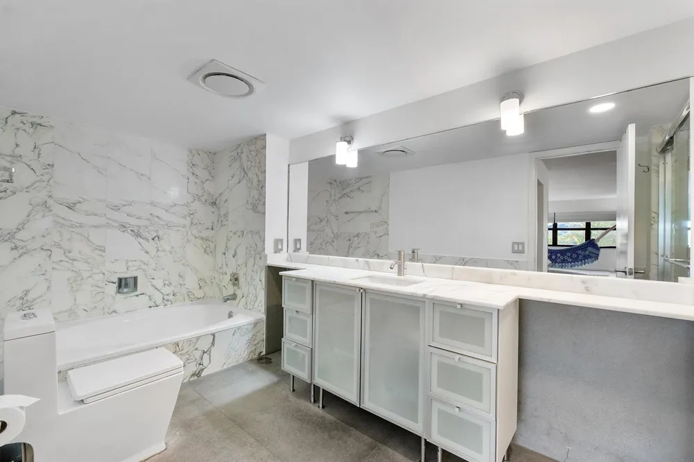 4900 OCEAN BOULEVARD #416 Lauderdale By The Sea, FL 33308