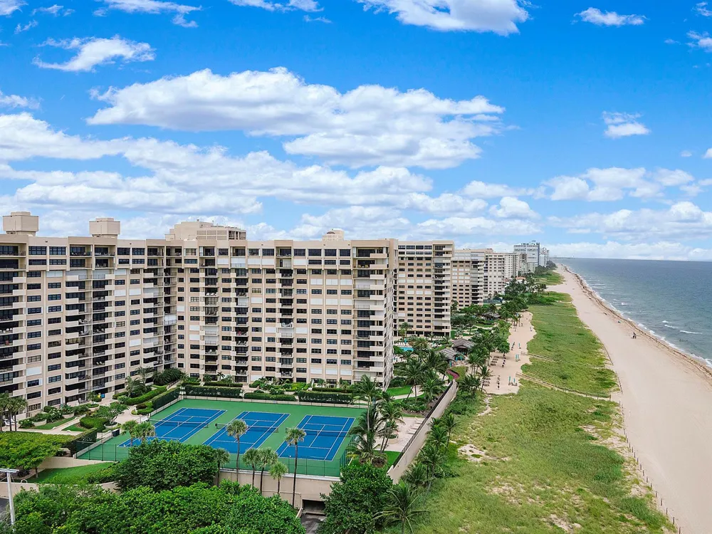4900 OCEAN BOULEVARD #416 Lauderdale By The Sea, FL 33308