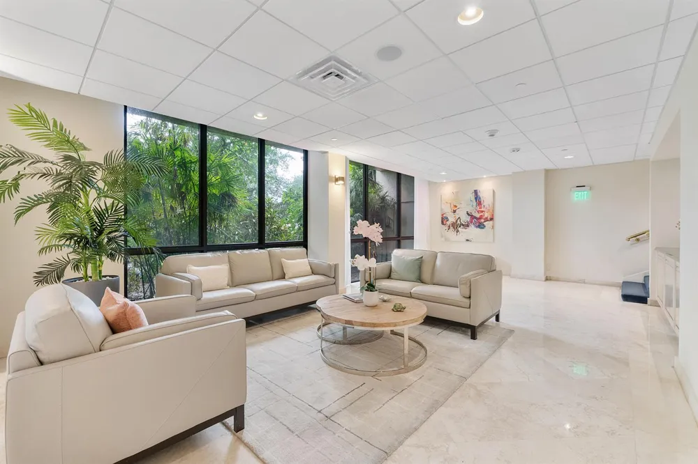 4900 OCEAN BOULEVARD #416 Lauderdale By The Sea, FL 33308