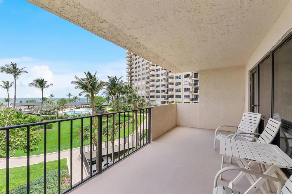 4900 OCEAN BOULEVARD #416 Lauderdale By The Sea, FL 33308