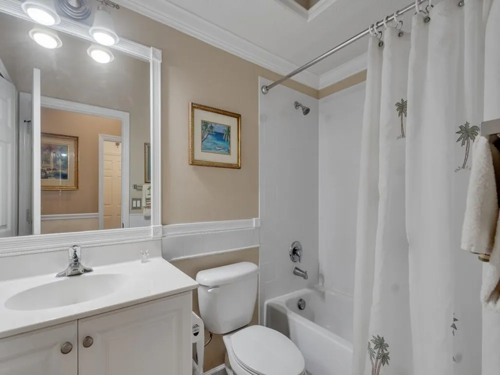 3153 ASHFORD SQUARE Vero Beach, FL 32966